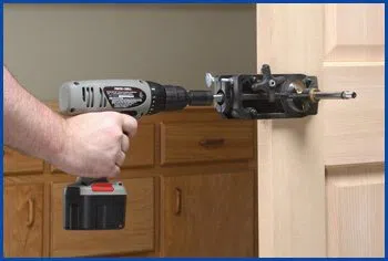 Trenton OH Locksmiths Store Trenton, OH 513-443-4063 - 7-lock-installation